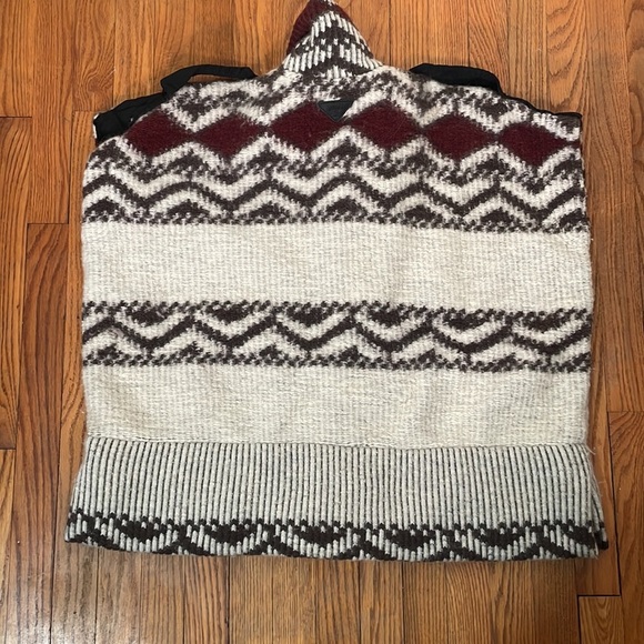 Diesel Oversized Boxy Sweater Poncho Wool Blend Vest size S - Picture 4 of 8